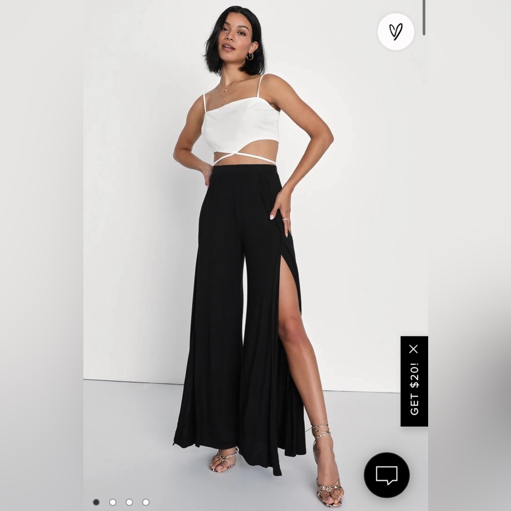 Lulu’s High Waisted Split Leg Pants (L)